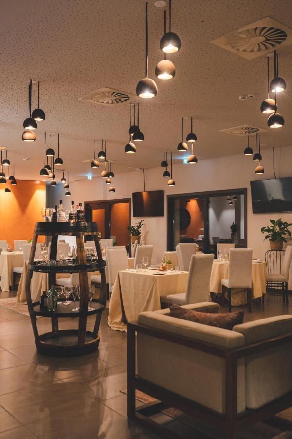 Mw Douro Wine & Spa Са́нта-Ма́рта-де-Пенагіа́н Екстер'єр фото Restaurant