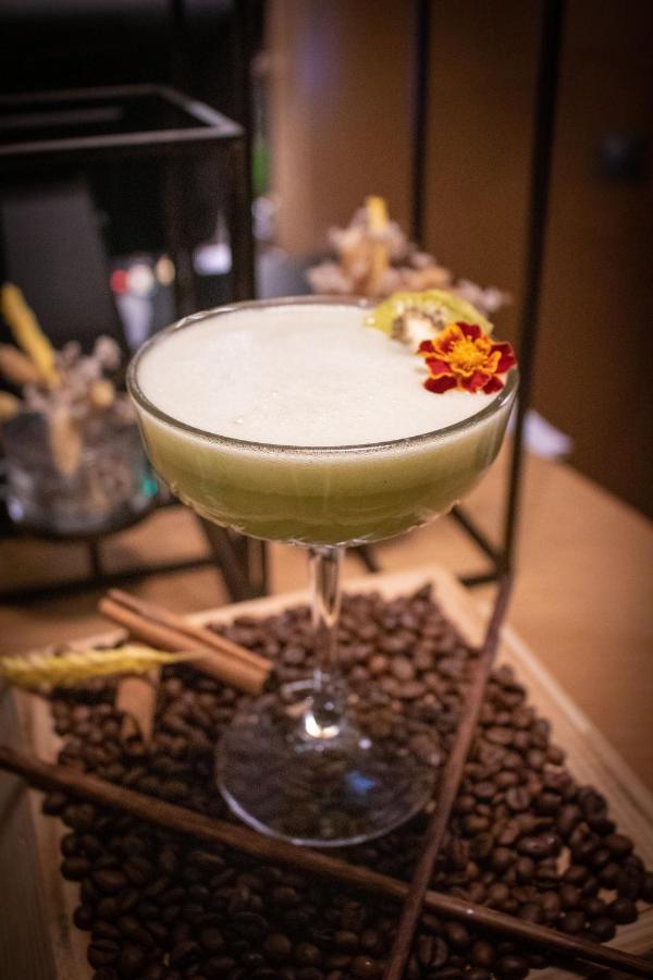 Mw Douro Wine & Spa Са́нта-Ма́рта-де-Пенагіа́н Екстер'єр фото A matcha sour