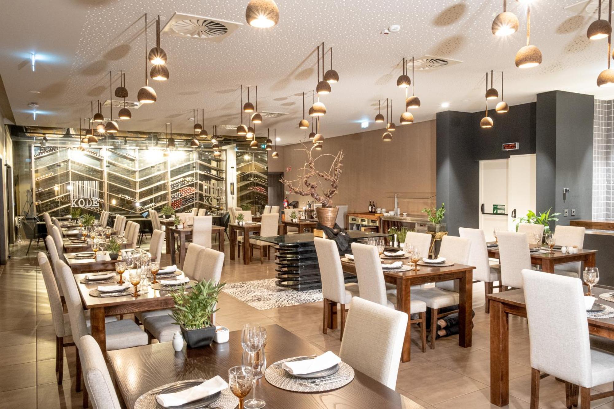 Mw Douro Wine & Spa Са́нта-Ма́рта-де-Пенагіа́н Екстер'єр фото The interior of the restaurant